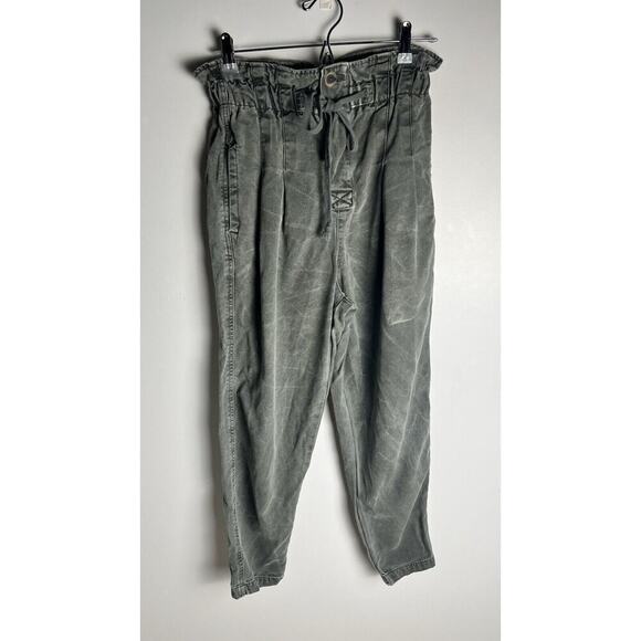 Free People Margate Sz XS Pleated Paper Bag Baggy High Waisted Trousers Green - Picture 3 of 12
